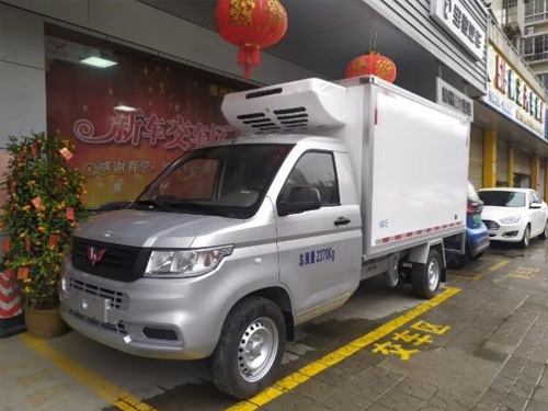 五菱新卡